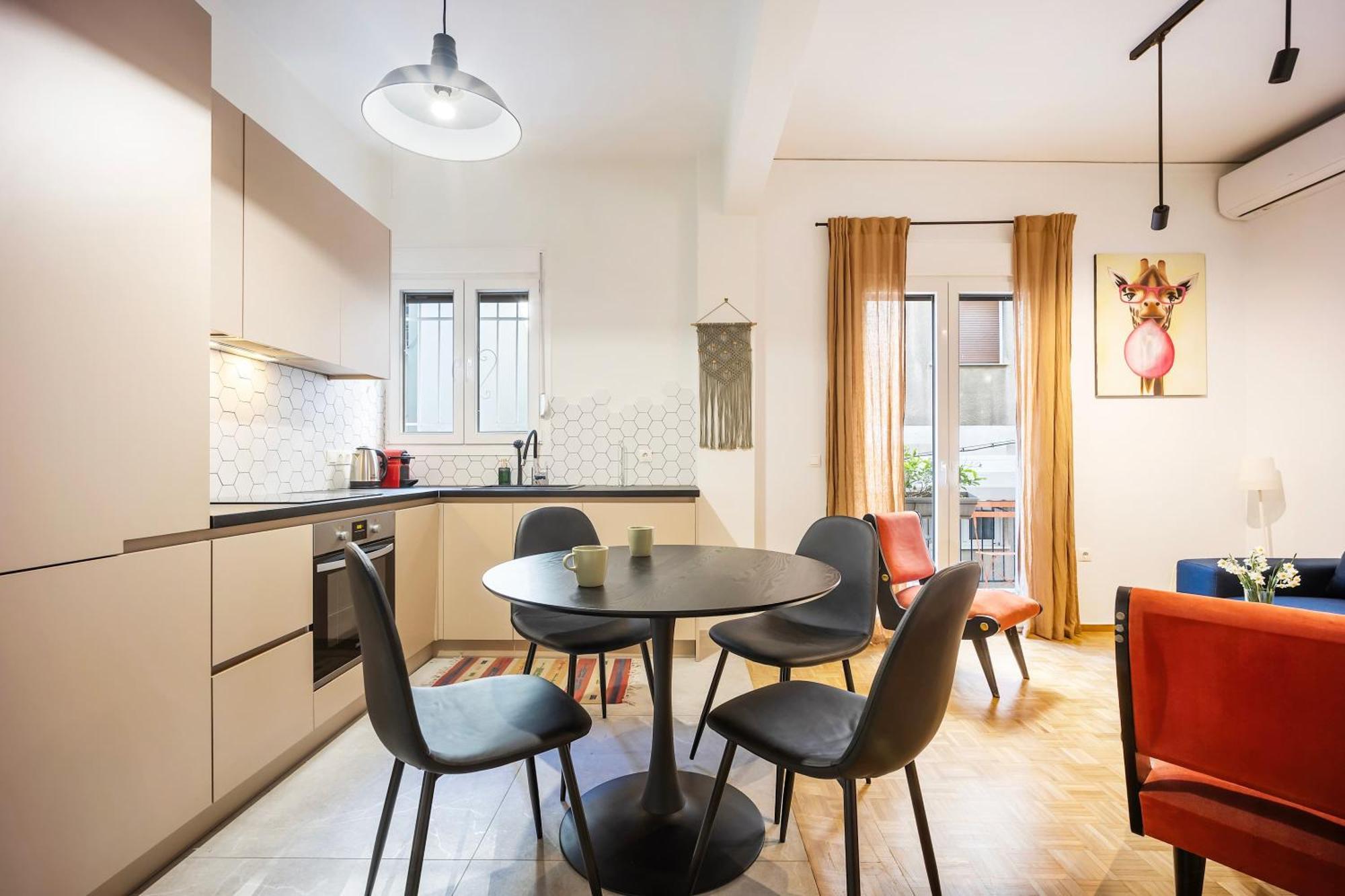 O&O Group - Eclectic Chic Thissio Apartment Atenas Exterior foto